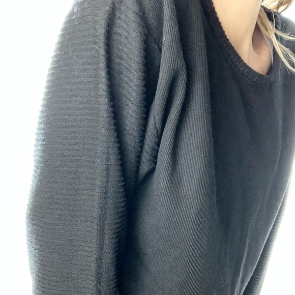 CASUAL AGENDA | VINTAGE 90s 🖤 Ribbed Thin 3/4 Sleeves Sweater Top - Picture 7 of 11